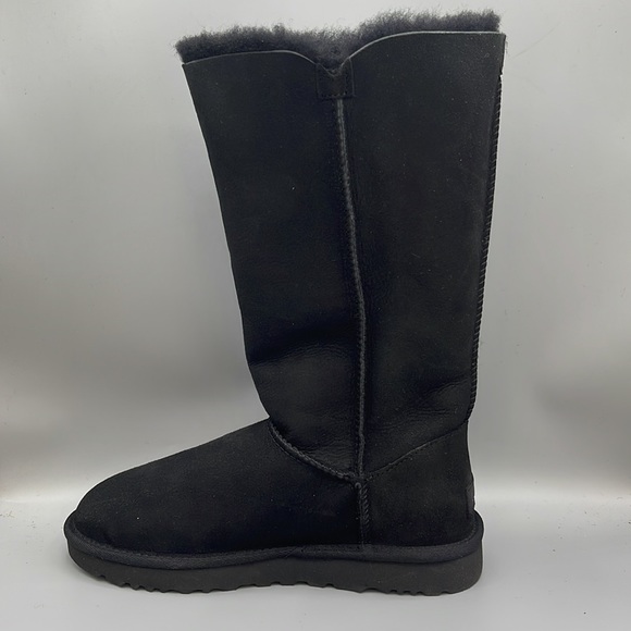 Ugg triple‎ Bailey button - Picture 4 of 6